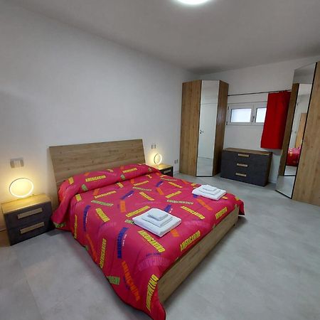 Apartamento Casa Cortina Domodossola Exterior foto